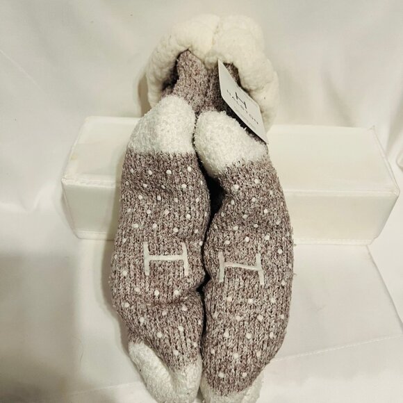 H By Halston-Women's-Plush Lounge Socks w/ Non Slip Soles-Size 4-10-Ivory/Mauve - Picture 9 of 12